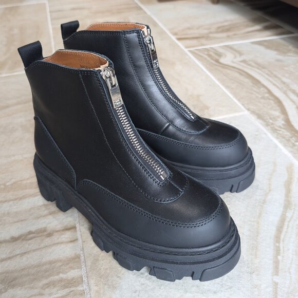 GANNI Black Leather Polido Silver Zipper Chunky Ankle Boots Rain SZ 38 Women's 7 - Picture 1 of 8